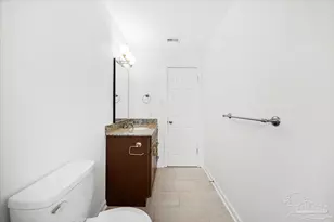 5897 Somerset Dr, Pensacola, FL 32526 - Photo 14