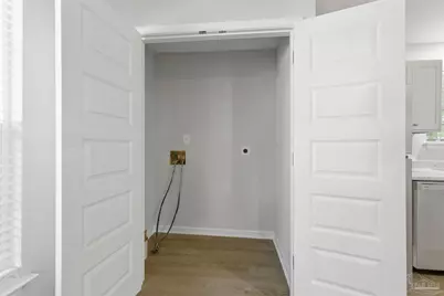 3809 W Moreno St, Pensacola, FL 32505 - Photo 12