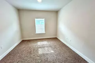 5796 Danbury Blvd, Pace, FL 32571 - Photo 10