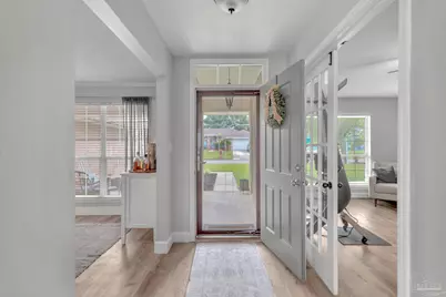 7667 Marthas Way, Navarre, FL 32566 - Photo 4