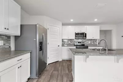 5557 Galahad Trl, Milton, FL 32583 - Photo 16