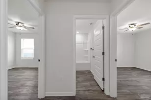 5557 Galahad Trl, Milton, FL 32583 - Photo 8