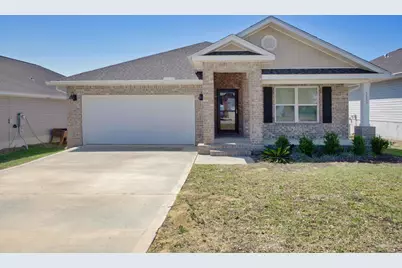 5557 Galahad Trl, Milton, FL 32583 - Photo 1