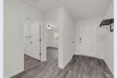 5557 Galahad Trl, Milton, FL 32583 - Photo 2