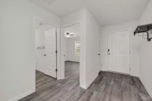 5557 Galahad Trl, Milton, FL 32583 - Photo 2