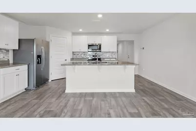 5557 Galahad Trl, Milton, FL 32583 - Photo 14