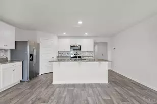 5557 Galahad Trl, Milton, FL 32583 - Photo 14