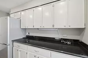 825 Bayshore Dr, Pensacola, FL 32507 - Photo 16