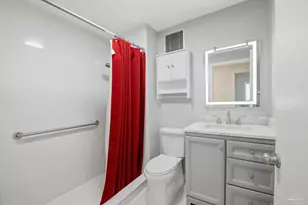 825 Bayshore Dr, Pensacola, FL 32507 - Photo 26