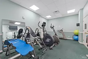 825 Bayshore Dr, Pensacola, FL 32507 - Photo 36