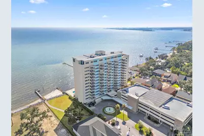 825 Bayshore Dr #1104, Pensacola, FL 32507 - Photo 2