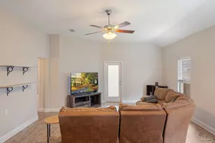 5608 Blue Sky Ct, Milton, FL 32583 - Photo 8