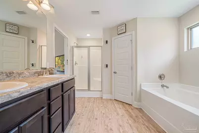 5608 Blue Sky Ct, Milton, FL 32583 - Photo 14