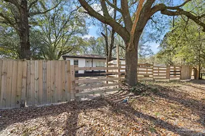 1525 Fountain Pl, Pensacola, FL 32505 - Photo 4