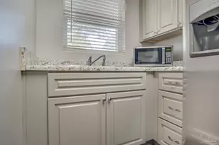 1004 Kearny Dr, Pensacola, FL 32505 - Photo 10