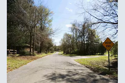 309 Crowndale Rd, Cantonment, FL 32533 - Photo 6