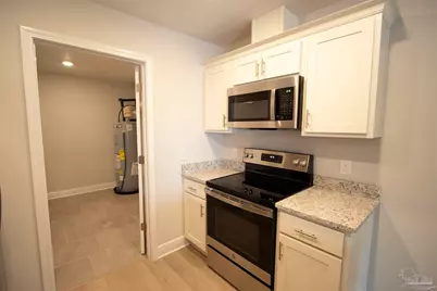 6910 Sea Turtle Cir, Navarre, FL 32566 - Photo 10