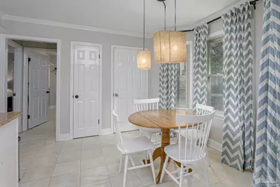 405 Canterbury Ln, Gulf Breeze, FL 32561 - Photo 12