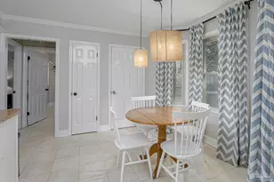 405 Canterbury Ln, Gulf Breeze, FL 32561 - Photo 12