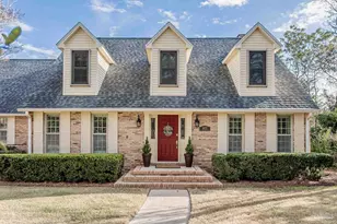 405 Canterbury Ln, Gulf Breeze, FL 32561 - Photo 1