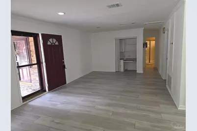 335 Vera St, Pensacola, FL 32514 - Photo 4