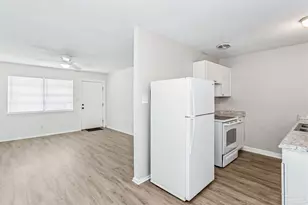 833 W Michigan Ave, Pensacola, FL 32505 - Photo 6