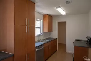 7092 Apple St, Pensacola, FL 32503 - Photo 8