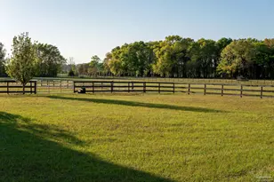 457 Jimmy Lewis Rd, Milton, FL 32570 - Photo 26