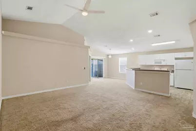 342 Mizzen Ln, Pensacola, FL 32507 - Photo 6