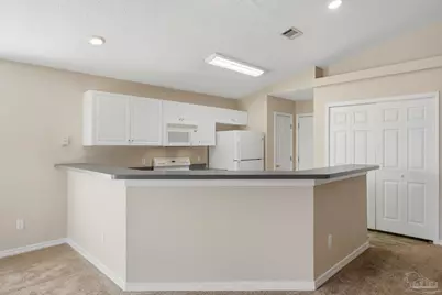 342 Mizzen Ln, Pensacola, FL 32507 - Photo 10