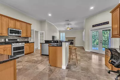 4401 Essex Terrace Cir, Pace, FL 32571 - Photo 14