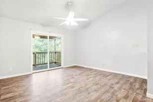 2303 W Michigan Ave, Pensacola, FL 32526 - Photo 18