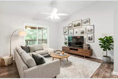 2303 W Michigan Ave #A6, Pensacola, FL 32526 - Photo 2