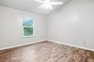 2303 W Michigan Ave, Pensacola, FL 32526 - Photo 22