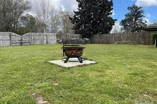 516 Monroe Ave, Cantonment, FL 32533 - Photo 4