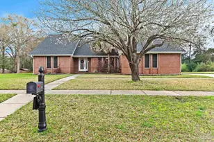 10060 Bristol Park Rd, Cantonment, FL 32533 - Photo 1