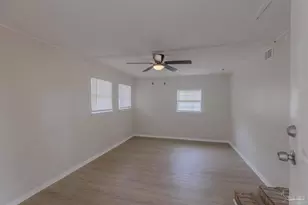 825 Booker Ave, Cantonment, FL 32533 - Photo 16