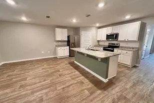 7404 Oak Lake Blvd, Pensacola, FL 32526 - Photo 2