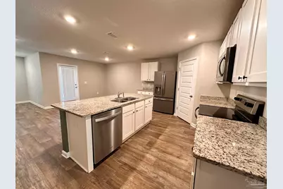 7404 Oak Lake Blvd, Pensacola, FL 32526 - Photo 4