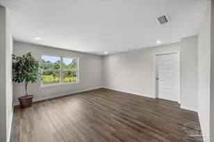 4029 Whitetail Ln, Pensacola, FL 32526 - Photo 6