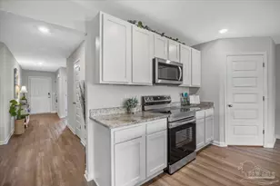 4029 Whitetail Ln, Pensacola, FL 32526 - Photo 8