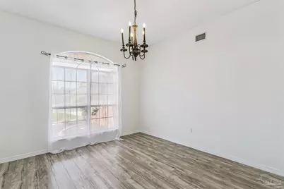 4798 Jaimee Leigh Dr, Milton, FL 32570 - Photo 4