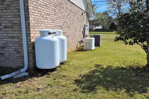 4321 Molino Meadows Dr, Molino, FL 32577 - Photo 12