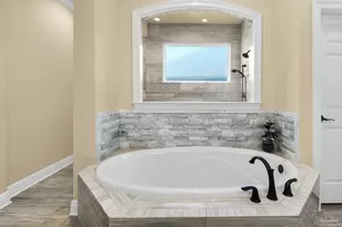 5812 Huntington Creek Blvd, Pensacola, FL 32526 - Photo 38