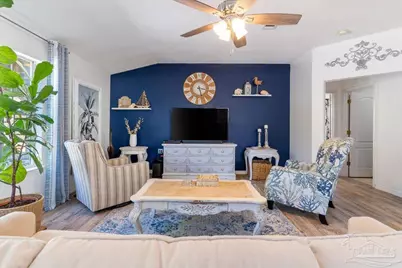 2078 Shadow Lake Dr, Gulf Breeze, FL 32563 - Photo 6