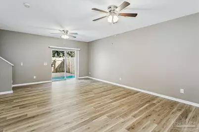 6922 Sea Turtle Cir, Navarre, FL 32566 - Photo 6