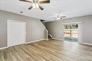 6922 Sea Turtle Cir, Navarre, FL 32566 - Photo 12