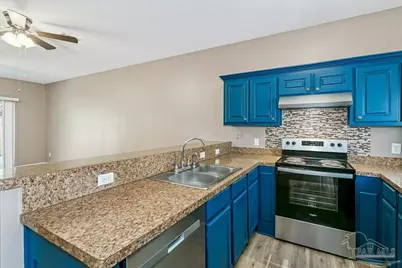 6922 Sea Turtle Cir, Navarre, FL 32566 - Photo 8