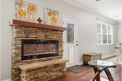 2439 Wallace Lake Rd, Pace, FL 32571 - Photo 16