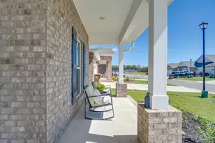 8130 Fir Tree Dr, Milton, FL 32583 - Photo 4